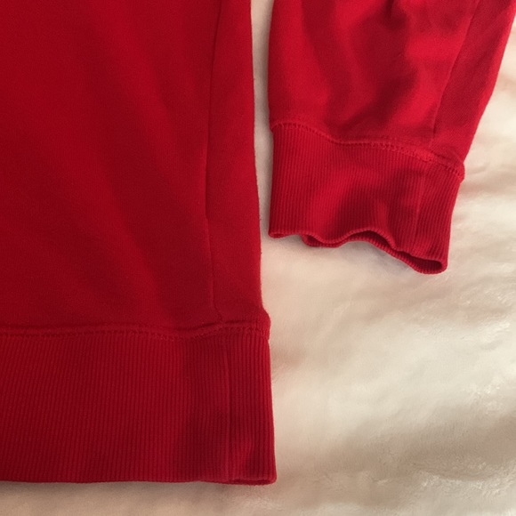 Red sweater fleece style long sleeve top - Picture 5 of 7